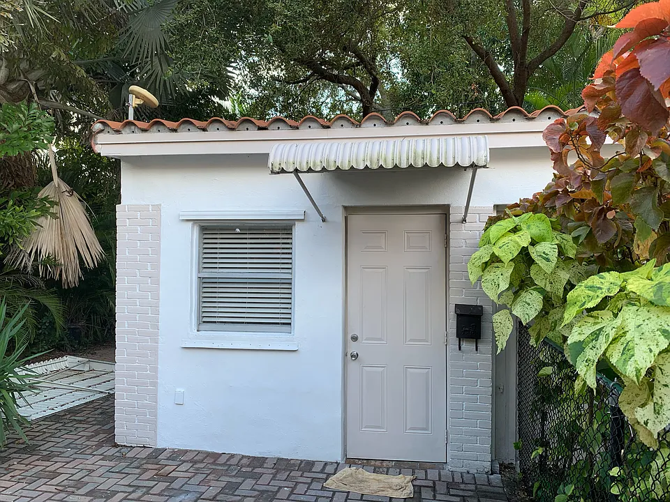 14 Veragua Ave #2