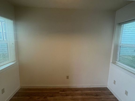 5th image of 2000-2075 S 8th St #2002