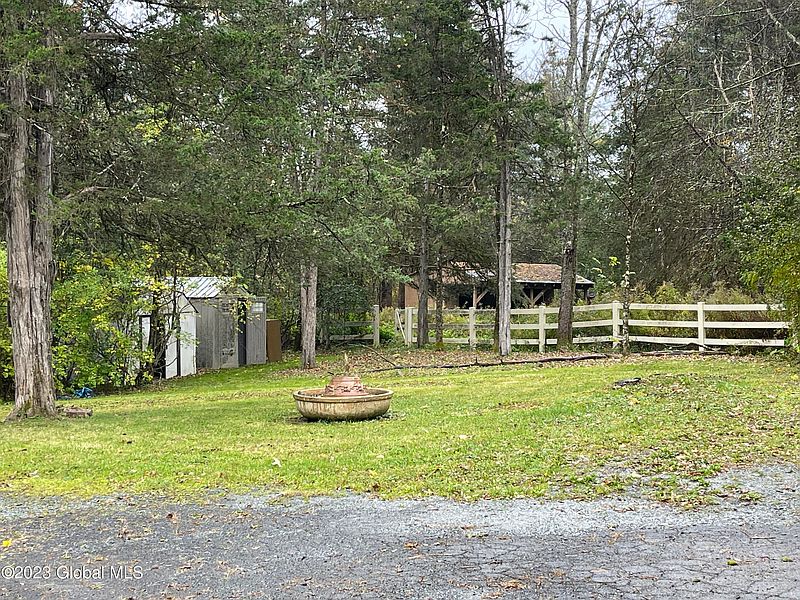 4th image of 639 County Route 9