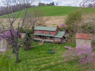 775 Newport Rd, Steeles Tavern, VA 24476