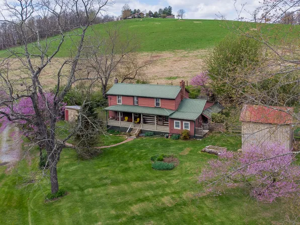 775 Newport Rd, Steeles Tavern, VA 24476