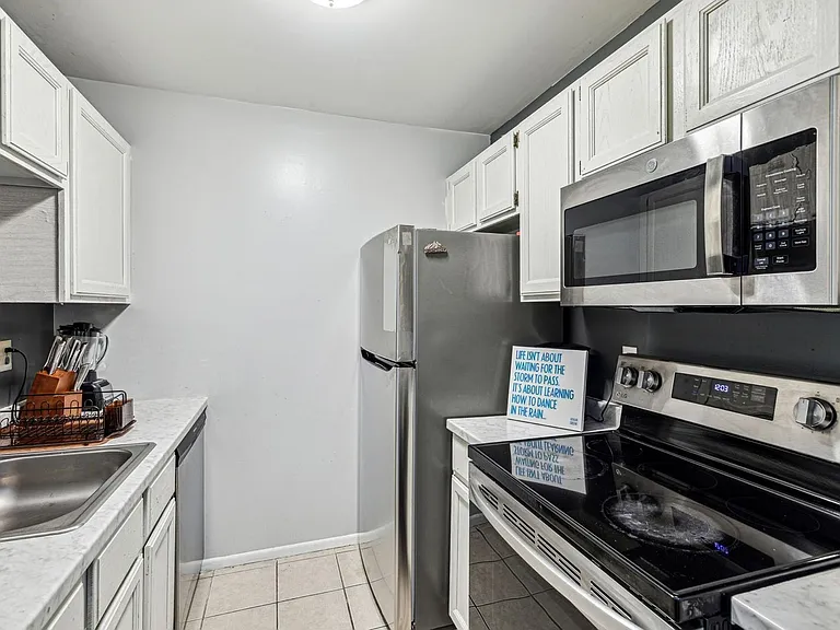 521 Martin Luther King Dr W #A15 — Photo 14