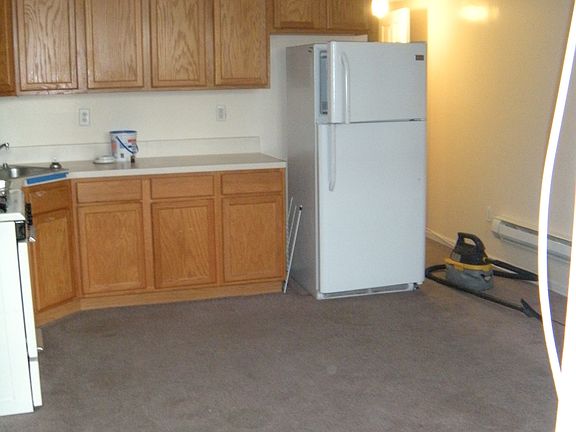4th image of 92 South Ave #1