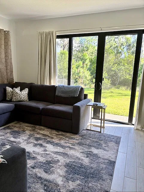 3 bed, 1630 sqft, $2,400 — Photo 2