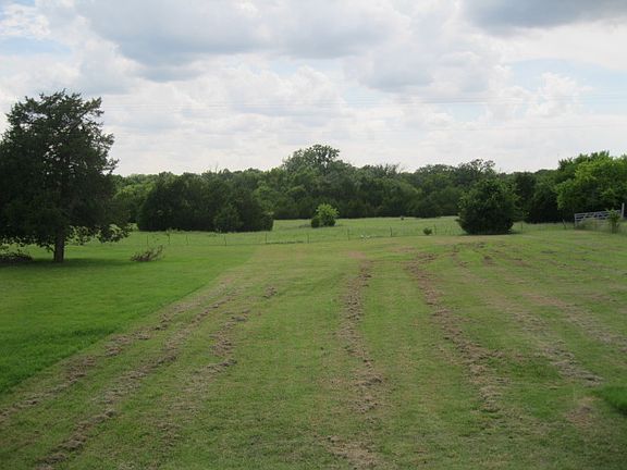 3rd image of 1481 County Road 561