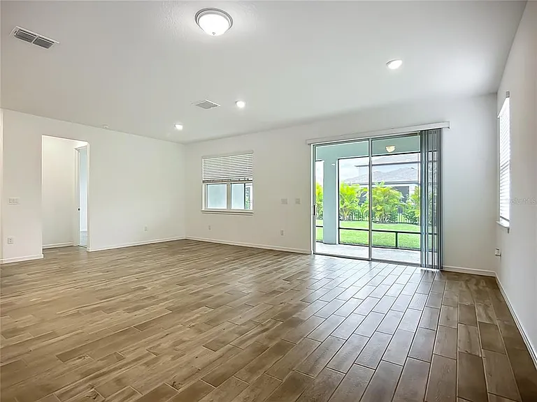 10005 Patterson Way — Photo 18