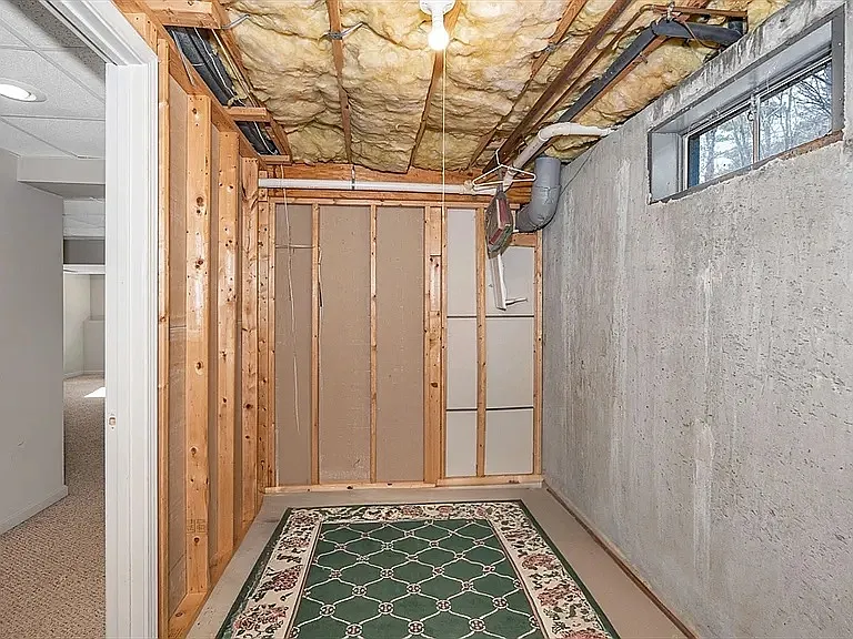 12 Birchwood Ln #12 — Photo 33