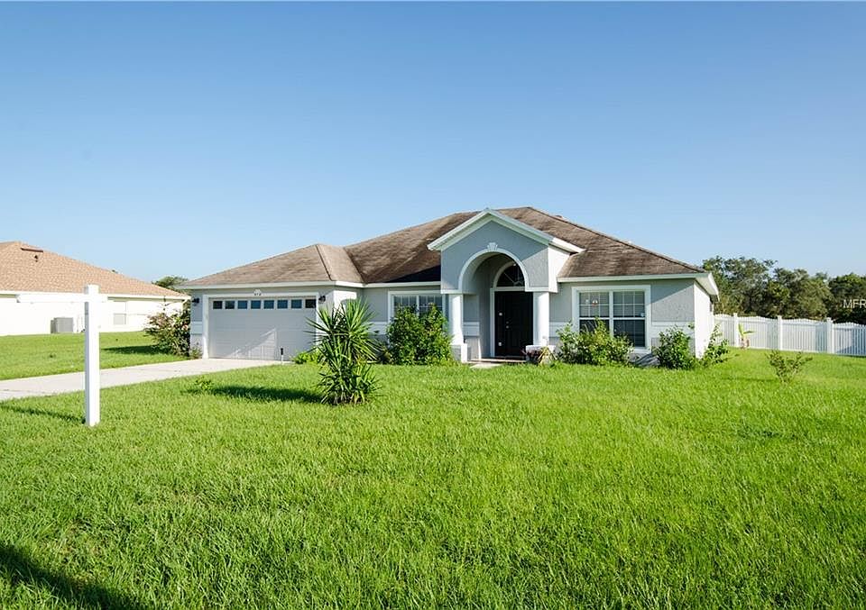 1st image of 572 Hatchwood Dr