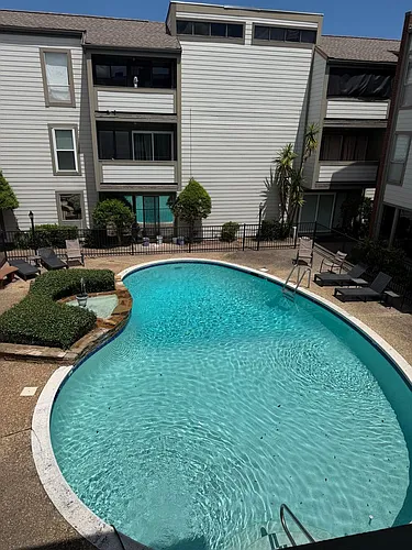 1161 Lake Ave Photo 1