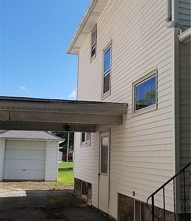 4th image of 61 Dahlgreen Pl