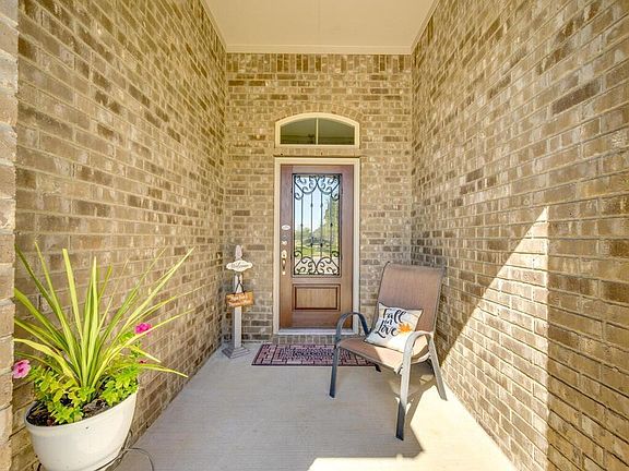 5th image of 2125 Sauterne Dr