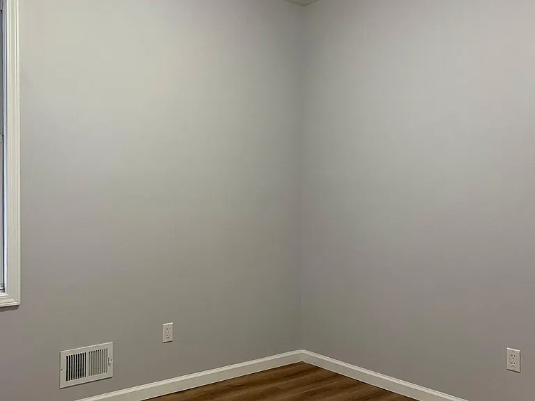 1010 Flora St #1 — Photo 9