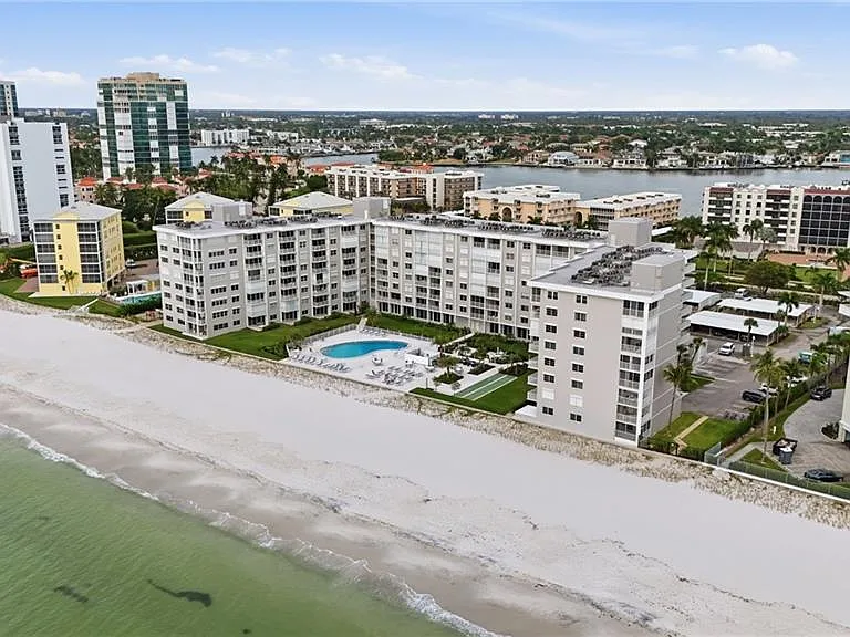 3443 Gulf Shore Blvd N #814 — Photo 37
