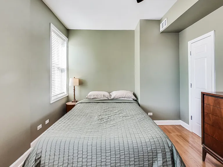 2255 W 24th St #201 — Photo 12