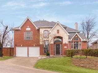 8905 White Pine Ln, Dallas, TX 75238