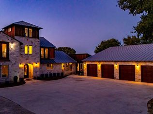 909 Highriver Rd, Fredericksburg, TX 78624