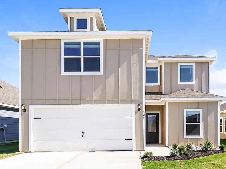 1509 Harvester Dr — Photo 1