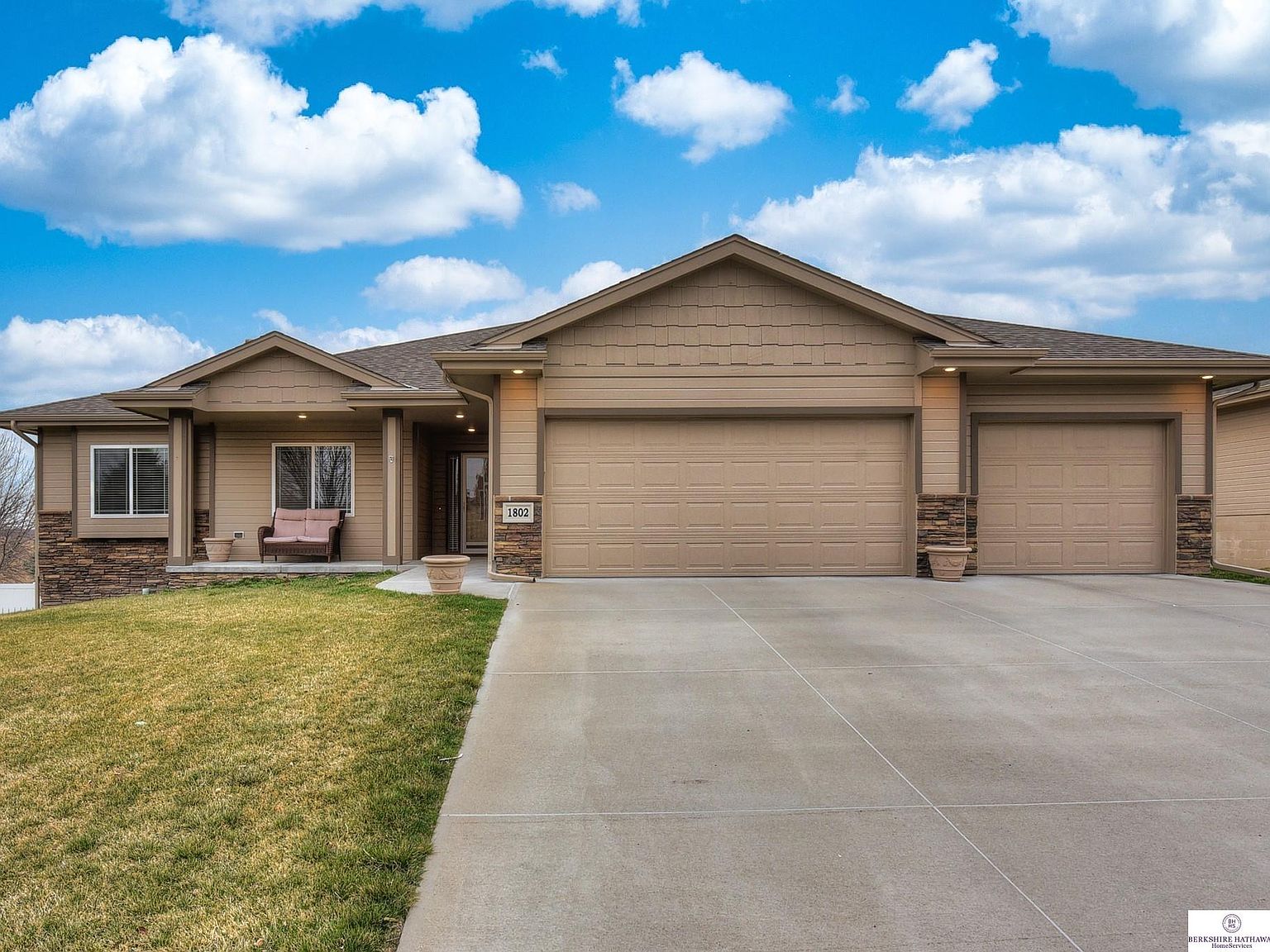 1802 Longview St Bellevue NE 68133 Zillow