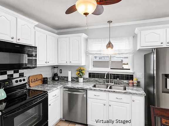 3rd image of 3711 San Pablo Dr