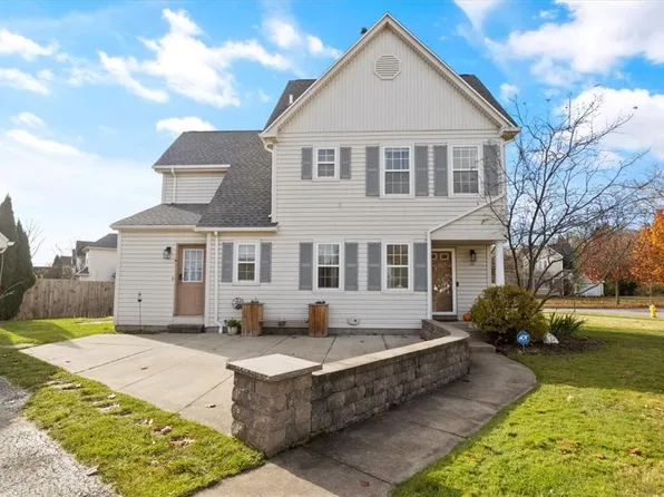 20 Schilling Ln, Rochester, NY 14618