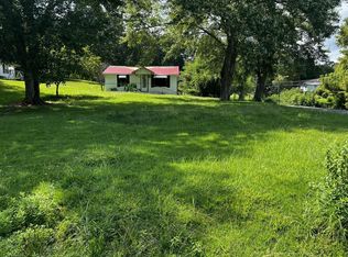 932 Bell Rd SE, Cleveland, TN 37323