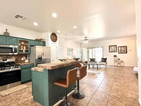 43982 W GARDEN Lane, Maricopa, AZ 85139