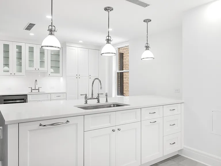 1085 Park Ave #3B — Photo 6