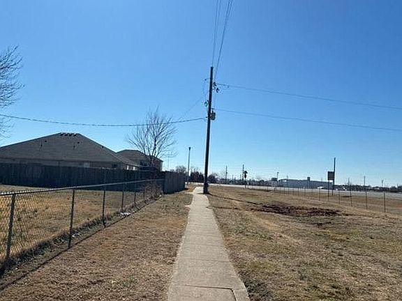 5th image of 3125 Jefferson St