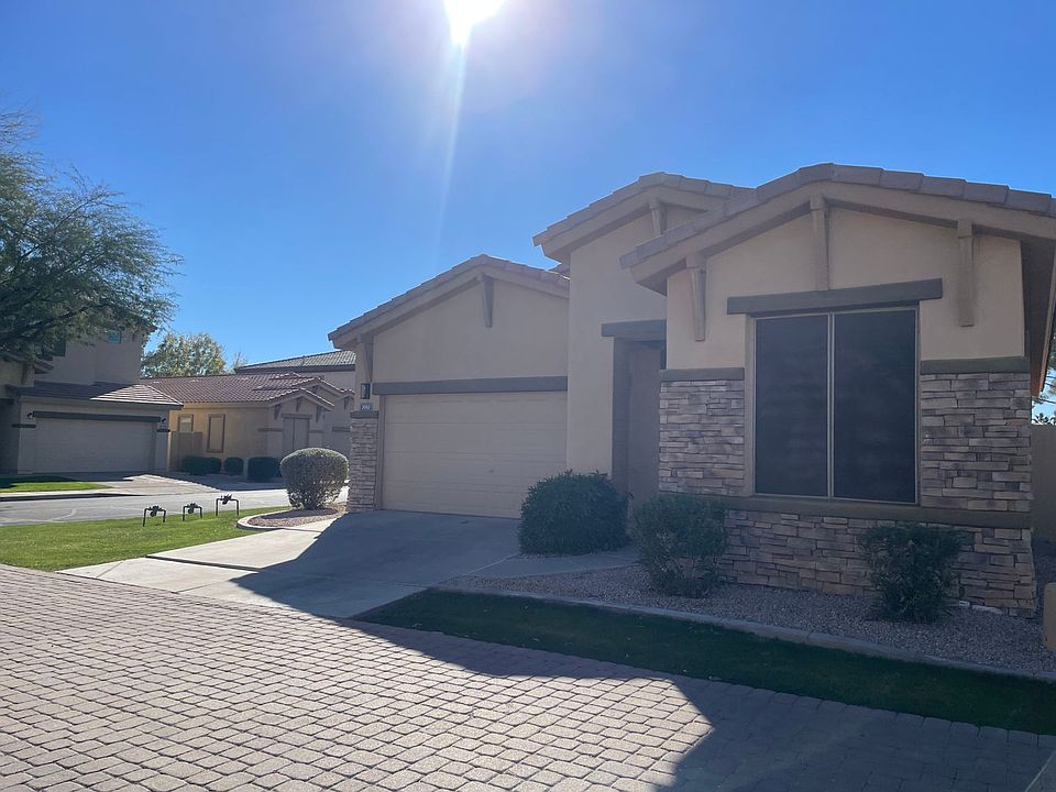 1st image of 2062 W Olive Way