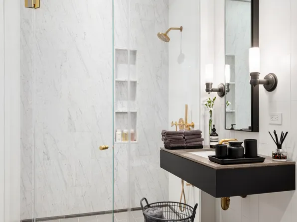 50 Clinton Street image 15 of 20