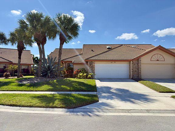 2nd image of 8491 Heather Place