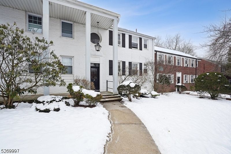 1st image of 19 Green Acres Drive #68