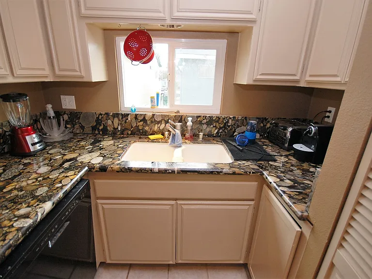 3747 Yosemite St #12 — Photo 10