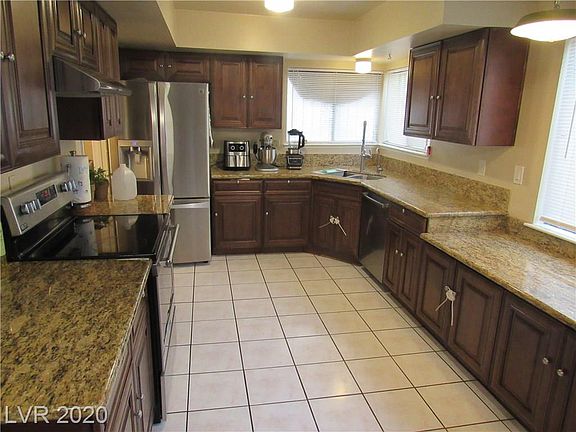 5th image of 4543 McLeod Dr