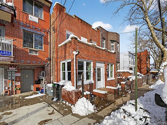 5th image of 10817 35th Avenue