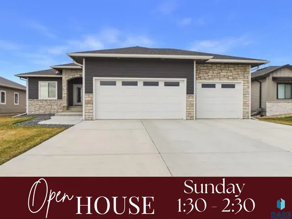 815 Yuzina Ave, Harrisburg, SD 57032