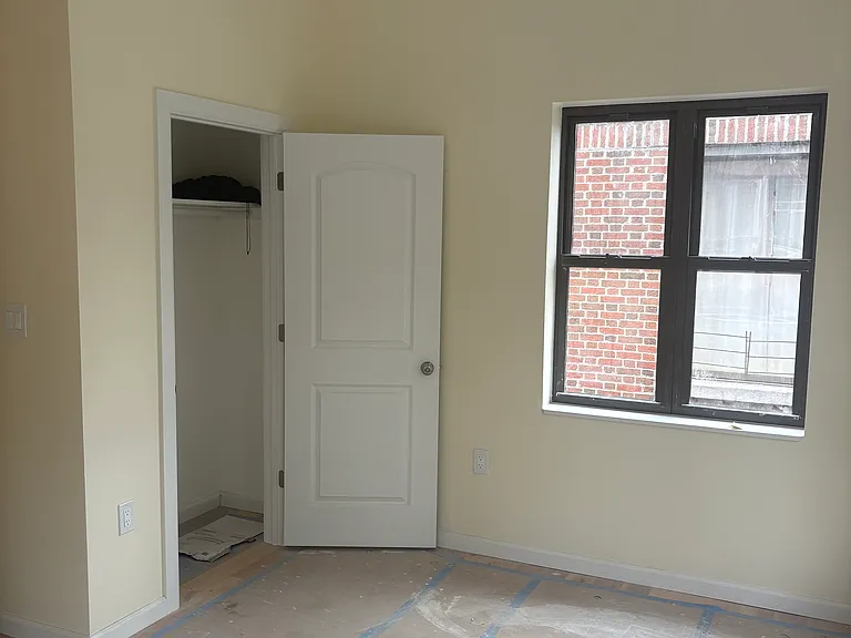 1839 Andrews Ave S #2C — Photo 6