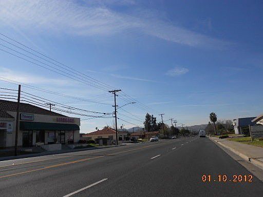 2nd image of 10450 Hole Ave
