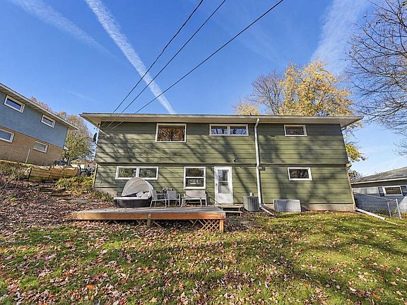 2nd image of 1621 N 1ST AVENUE