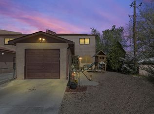 648 Pittard Dr SW, Albuquerque, NM 87121