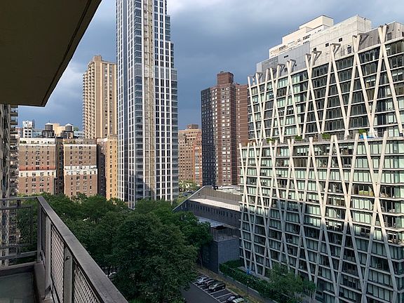 2nd image of 160 W End Ave APT 14B