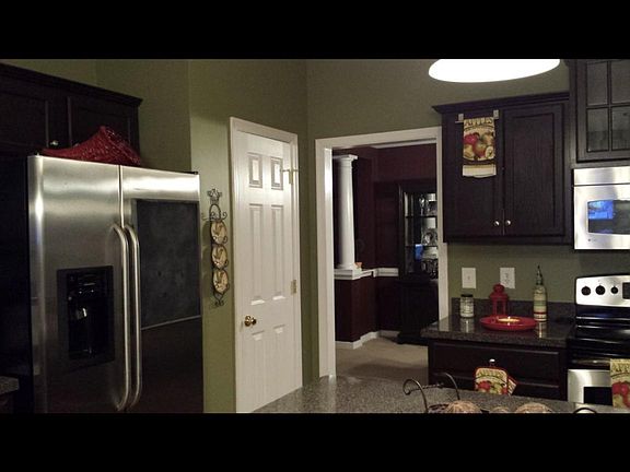 3rd image of 1313 Hammerstone Ct