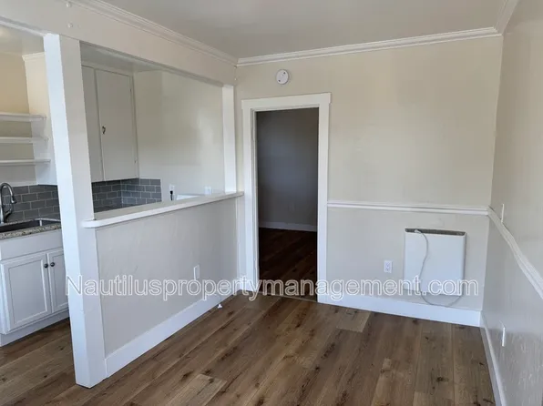 202 Cherry Ave APT 2, Capitola, CA 95010