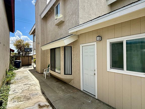 4th image of 9229 Ramona St