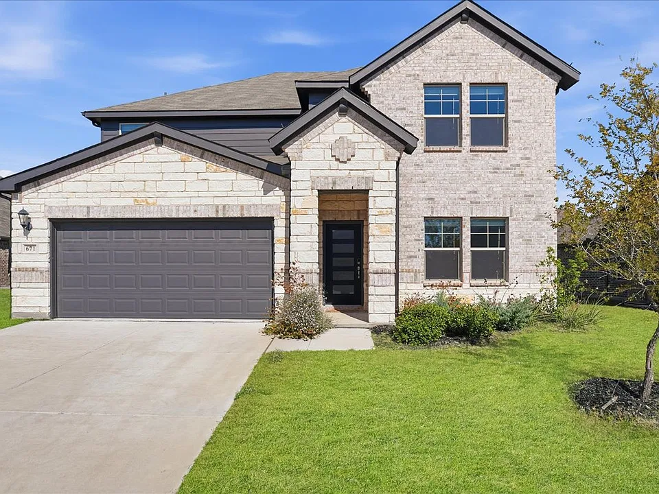 671 Briar Dr