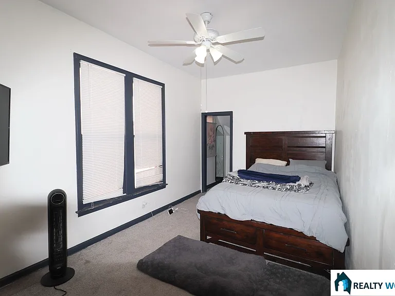 1619-1623 D Street — Photo 8