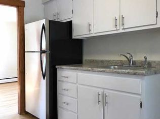 68 Maple St #2, West Lebanon, NH 03784