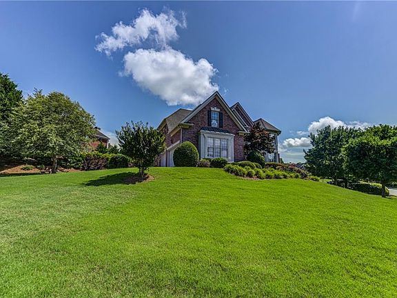 4th image of 1305 Kildare Ct