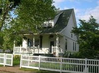 2821 Hampton St, Ashland, KY 41101