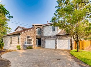 3922 NW Brookview Way, Portland, OR 97229